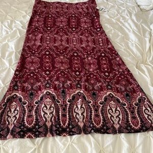 Style & Co. Flowing Maxi Skirt. Size L  Crimson Tide new